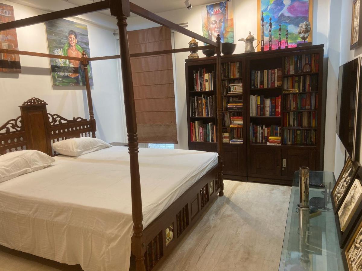 Art House Vasant Vihar New Delhi Bed & Breakfast Exterior photo