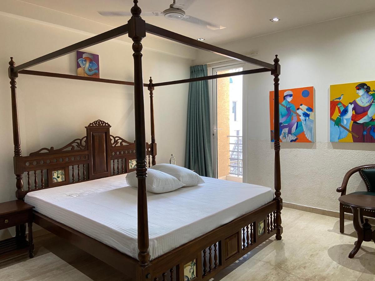 Art House Vasant Vihar New Delhi Bed & Breakfast Exterior photo