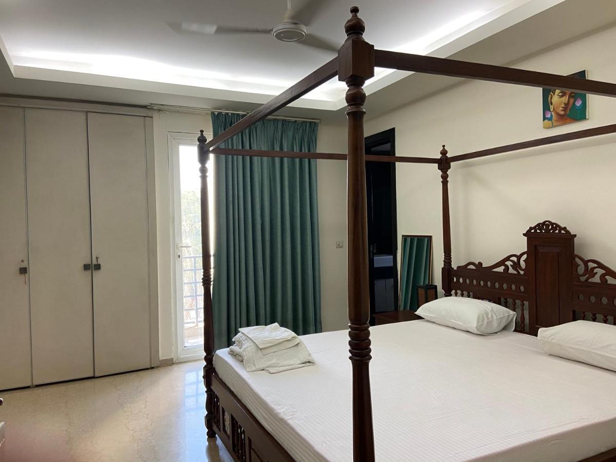 Art House Vasant Vihar New Delhi Bed & Breakfast Exterior photo
