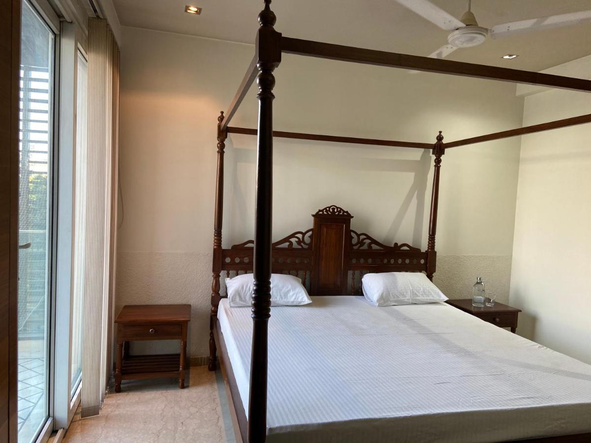 Art House Vasant Vihar New Delhi Bed & Breakfast Exterior photo