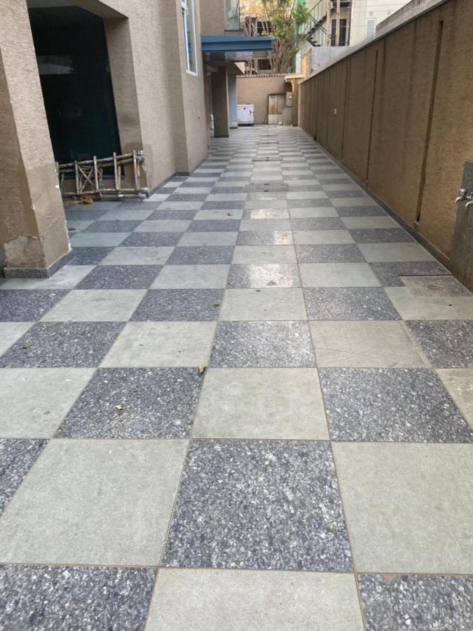 Art House Vasant Vihar New Delhi Bed & Breakfast Exterior photo